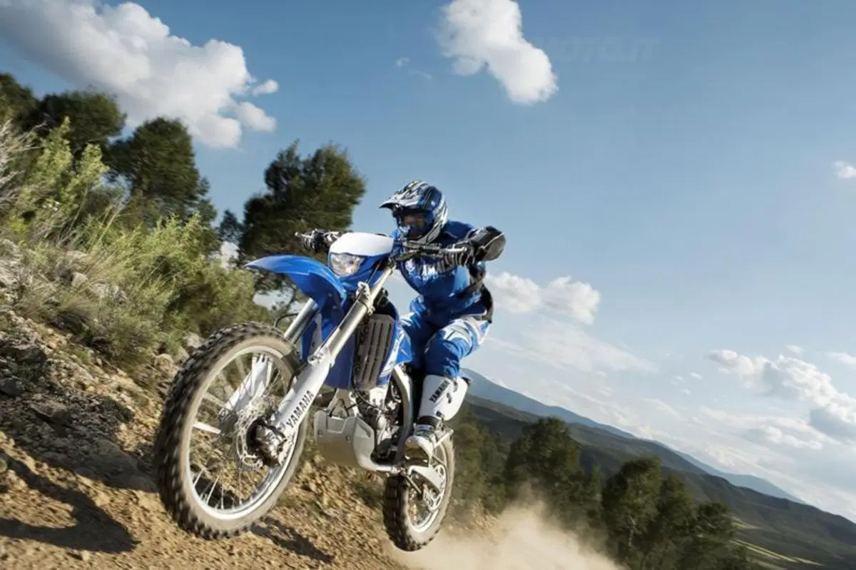 Yamaha WR-F e YZ-F 2011. Ecco i prezzi (20)