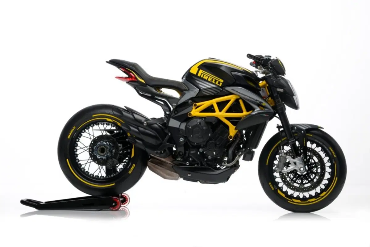 MV Agusta Dragster 800 Dragster 800 RR Pirelli (2019) (3)