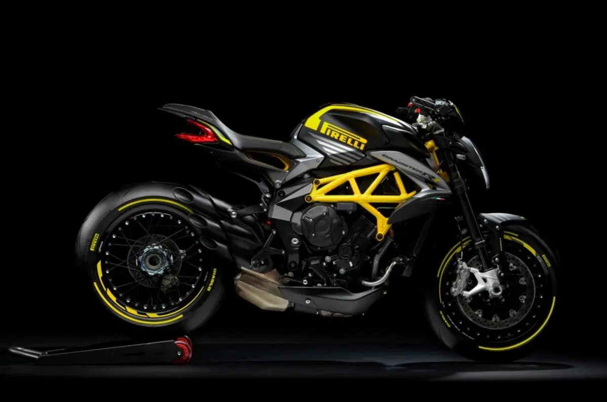 MV Agusta Dragster 800 Dragster 800 RR Pirelli (2019) (7)