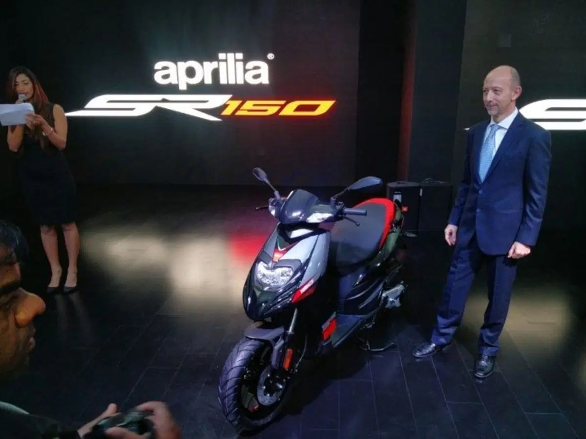 L'Aprilia SR 150 costruita in India (2)
