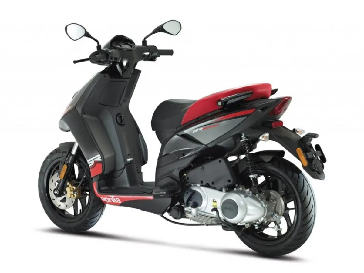L'Aprilia SR 150 costruita in India (3)