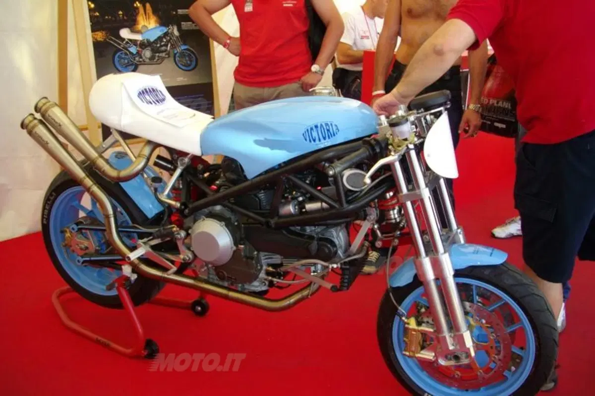 WDW2010. Marea rossa a Misano (3)