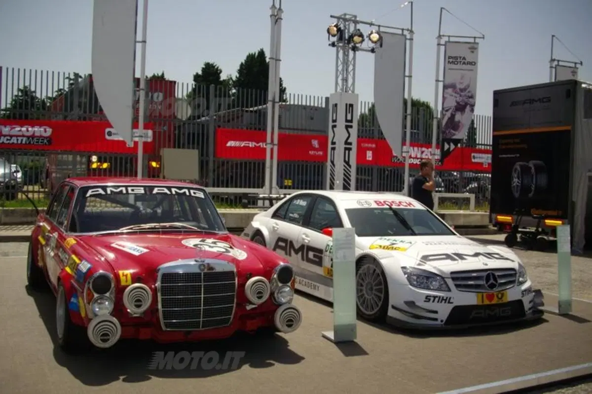 WDW2010. Marea rossa a Misano (11)