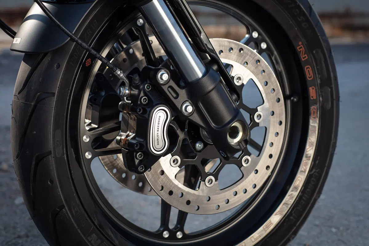 Harley-Davidson FXDR 114. La power cruiser di Milwaukee (38)