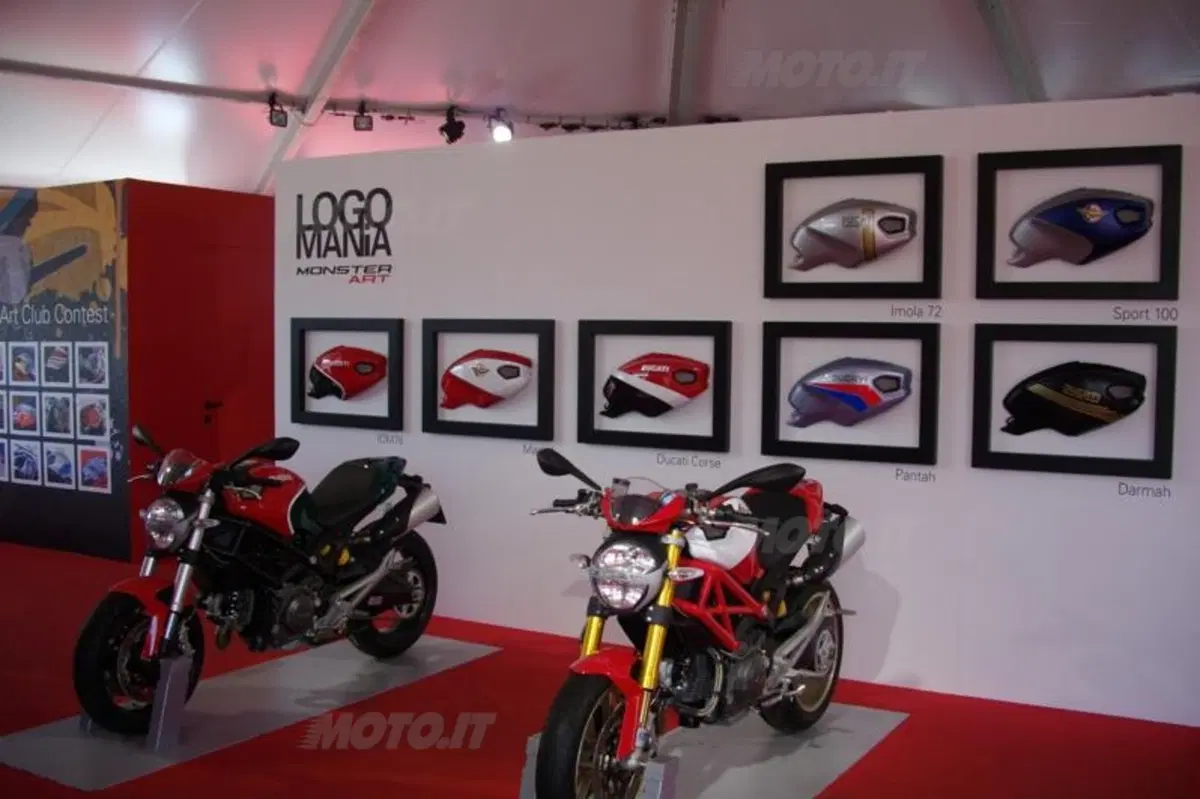 WDW2010. Marea rossa a Misano (26)