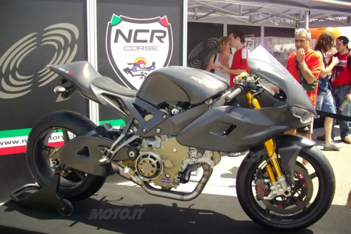 WDW2010. Marea rossa a Misano (32)