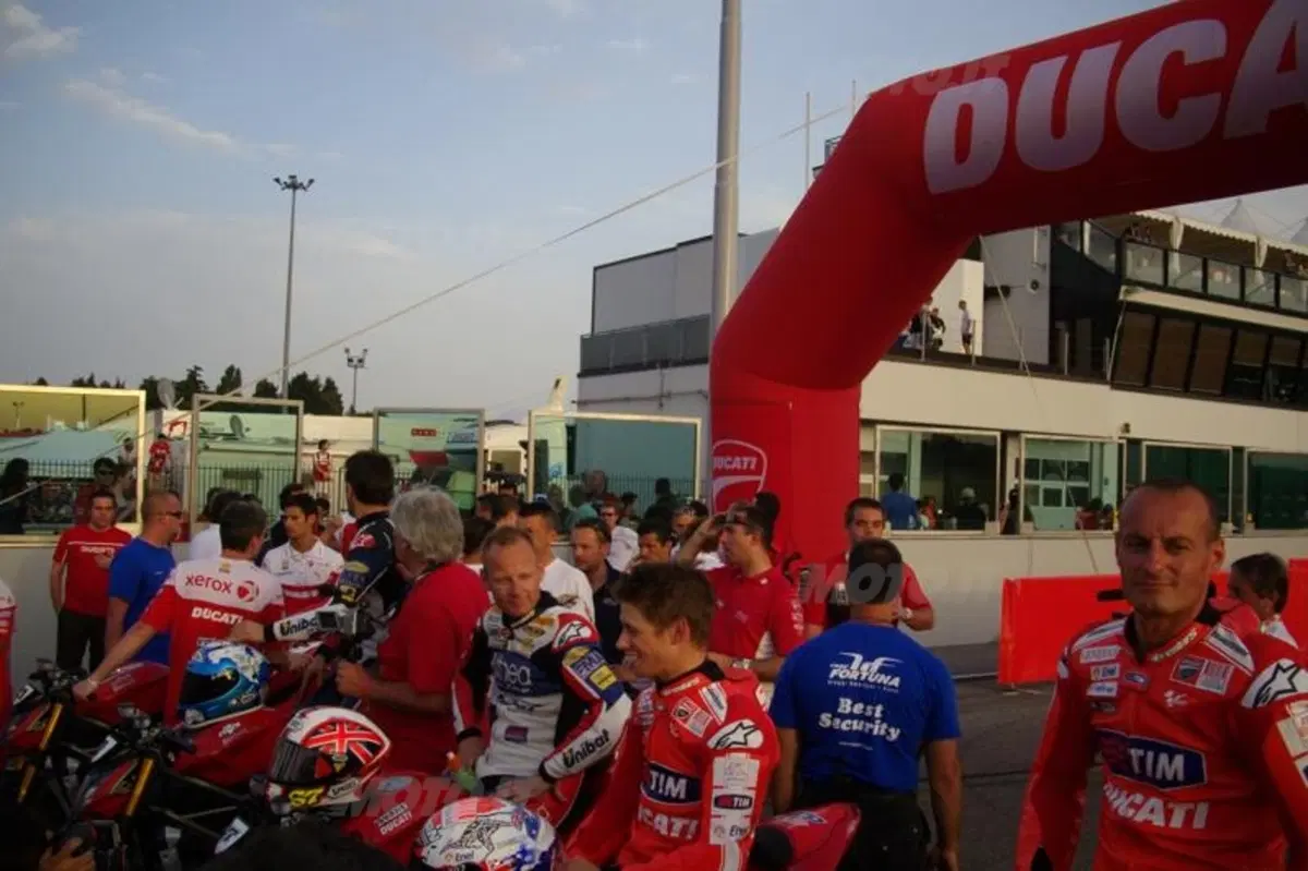 WDW2010. Marea rossa a Misano (33)