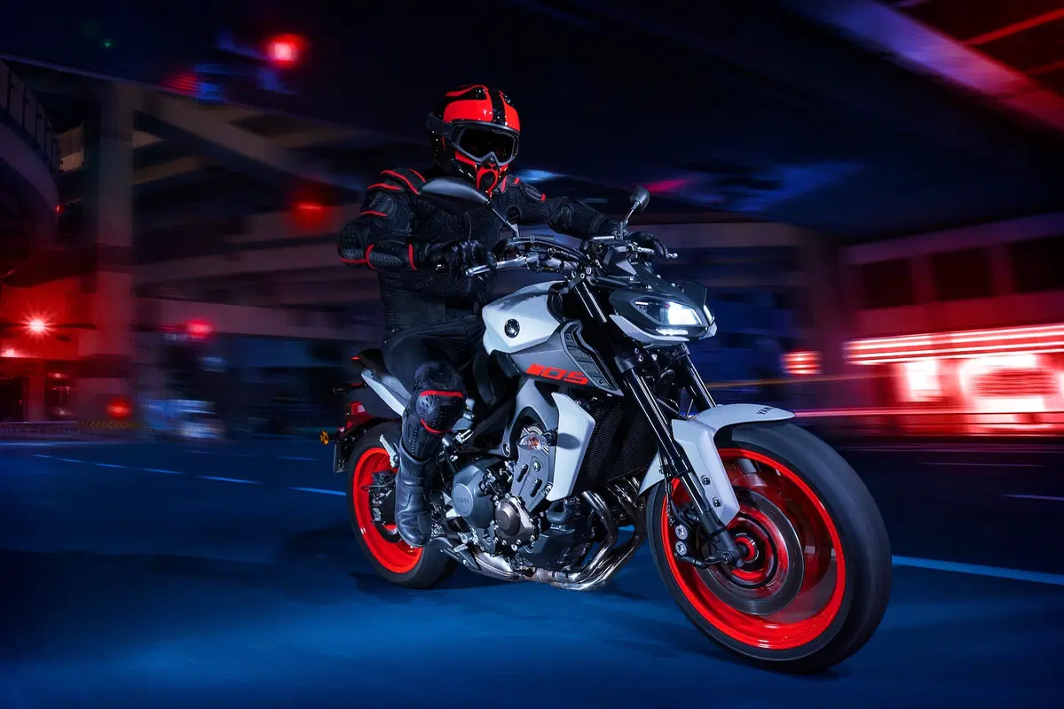 Yamaha MT-09 2019 (4)