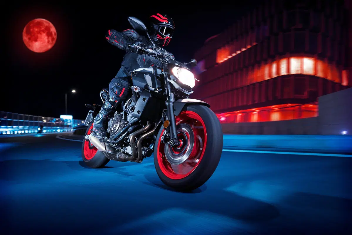 Yamaha MT-07 2019 (2)