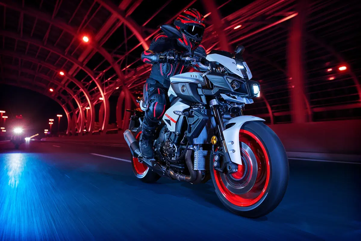 Yamaha MT-09, MT-07, MT-10, MT-125 2019: nuova colorazione Ice Fluo (6)