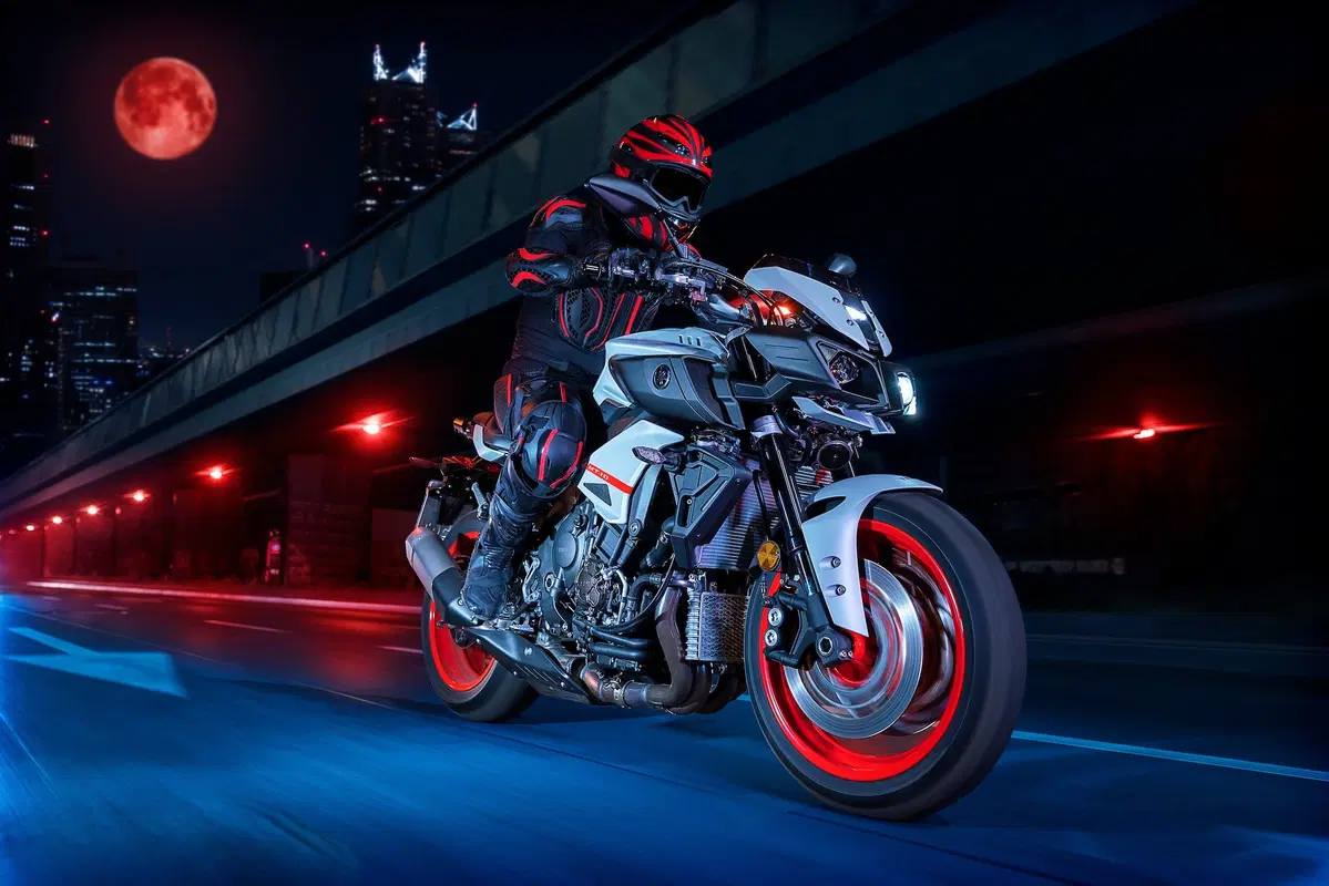 Yamaha MT-09, MT-07, MT-10, MT-125 2019: nuova colorazione Ice Fluo (13)