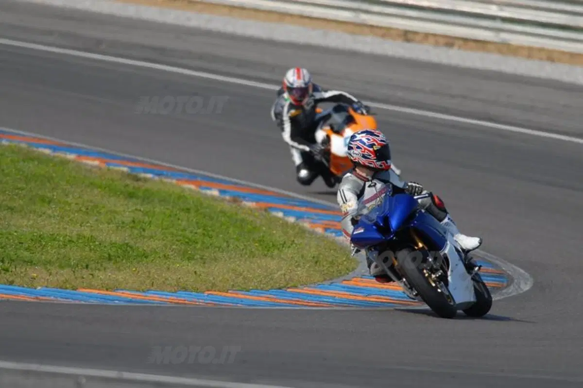 BER & Arai in pista con Riding School di Luca Pedersoli (3)