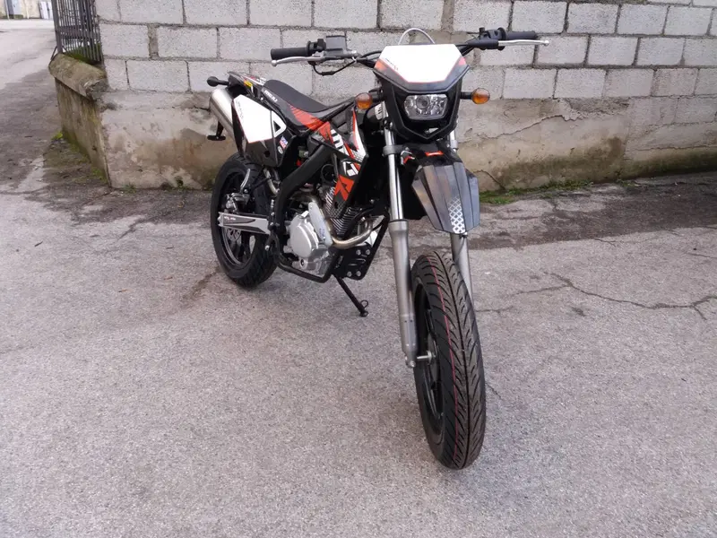 Rieju Marathon 125 Motard A.C. (2011 - 17) (2)