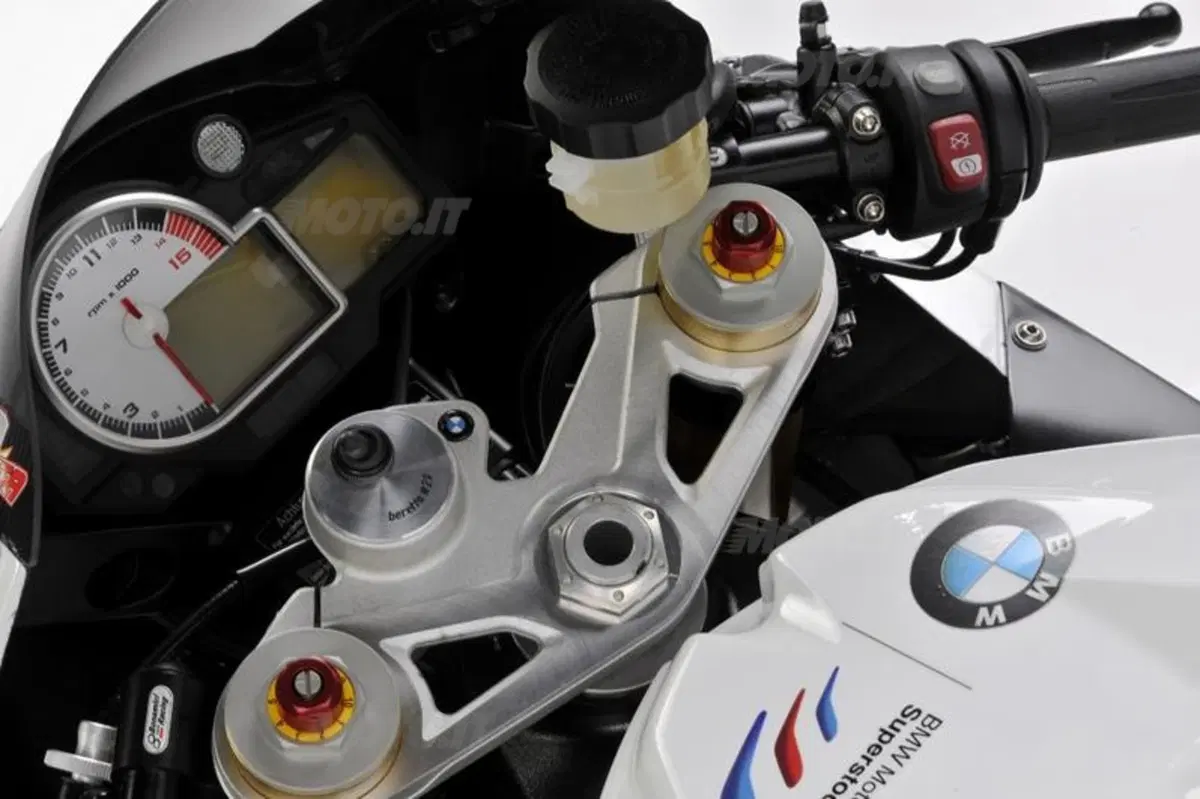 BMW S1000RR Superstock  (33)