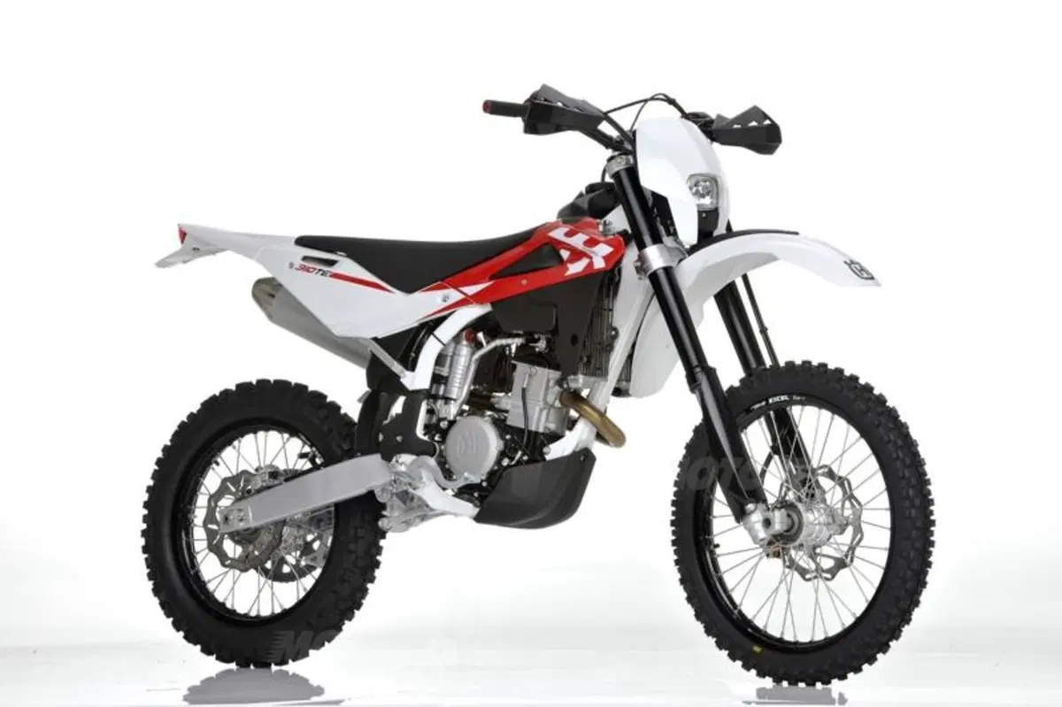 Le nuove Husqvarna TC 250, TE 250 e 310 2011 (3)