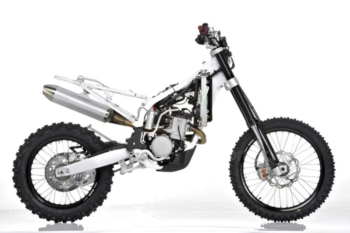 Le nuove Husqvarna TC 250, TE 250 e 310 2011 (9)