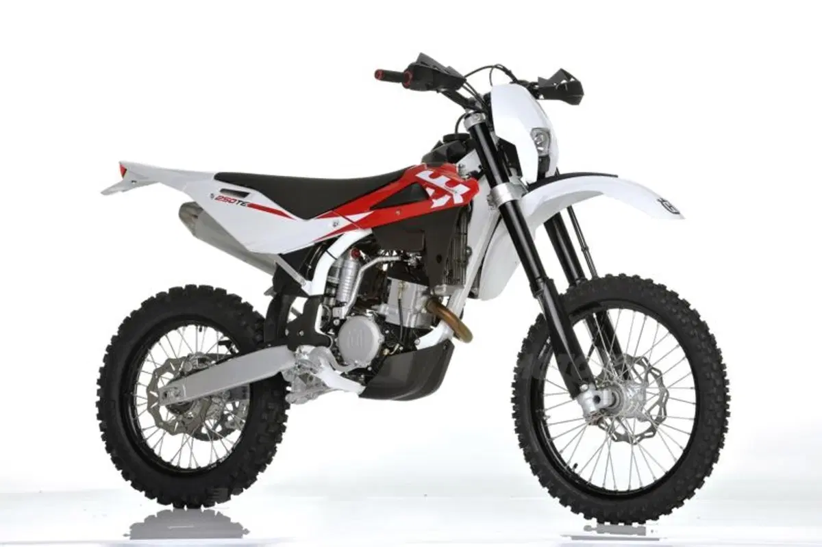 Le nuove Husqvarna TC 250, TE 250 e 310 2011 (22)