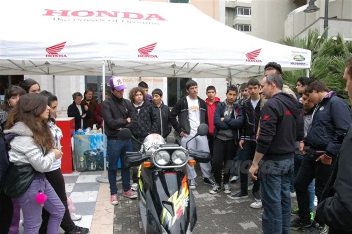 8ª edizione di "Muoversi in sicurezza con il ciclomotore"  (3)