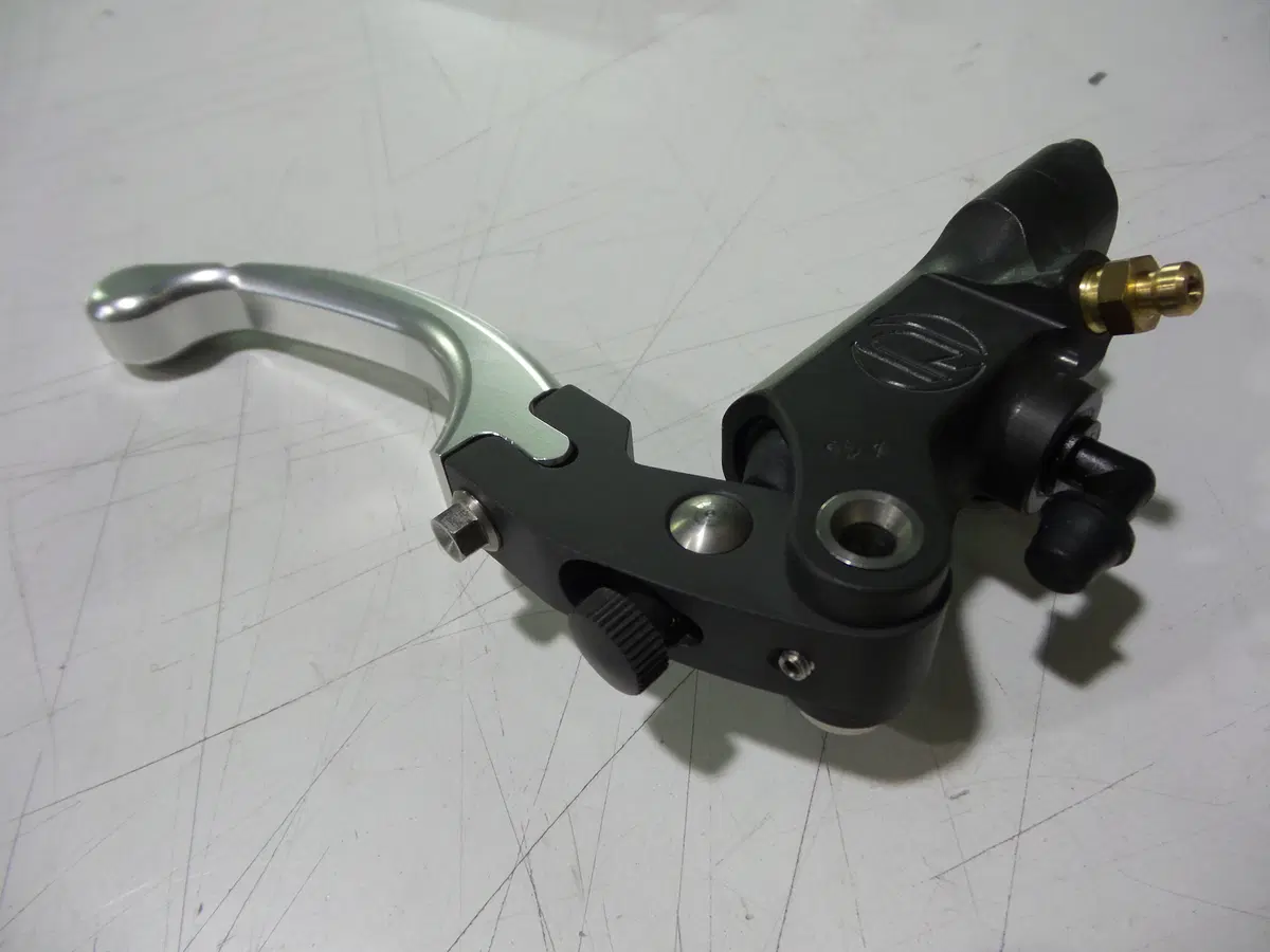 Discacciati Brake System: nuovi accessori per Honda CRF 150 e pitbike (21)