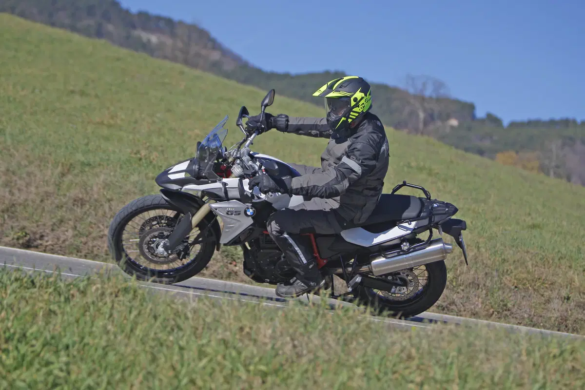 Honda Africa Twin CRF1000L vs BMW F800GS vs KTM 1190 ADV R (26)