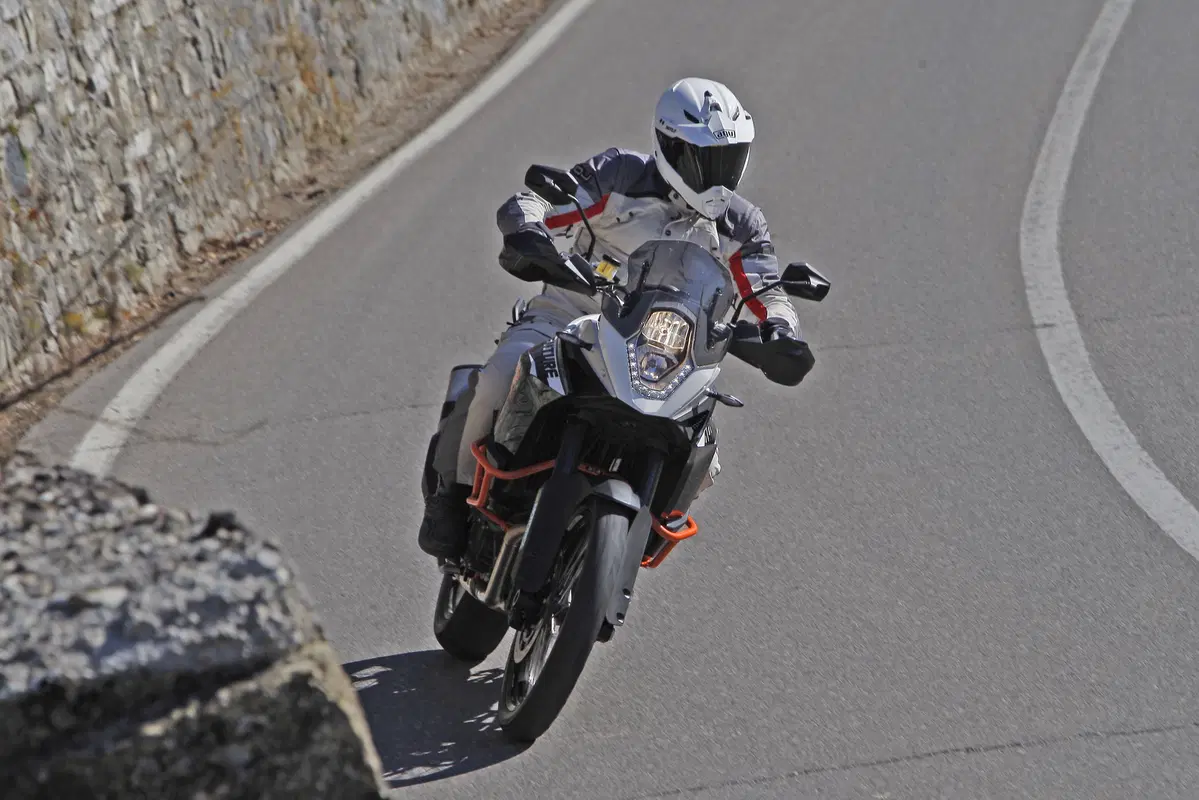 Honda Africa Twin CRF1000L vs BMW F800GS vs KTM 1190 ADV R (25)