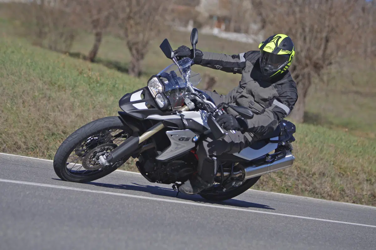 Honda Africa Twin CRF1000L vs BMW F800GS vs KTM 1190 ADV R (29)