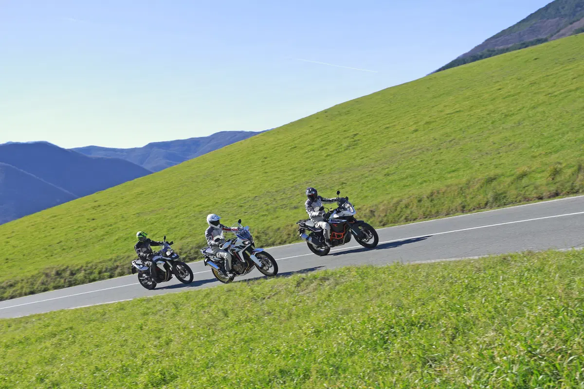 Honda Africa Twin CRF1000L vs BMW F800GS vs KTM 1190 ADV R (10)