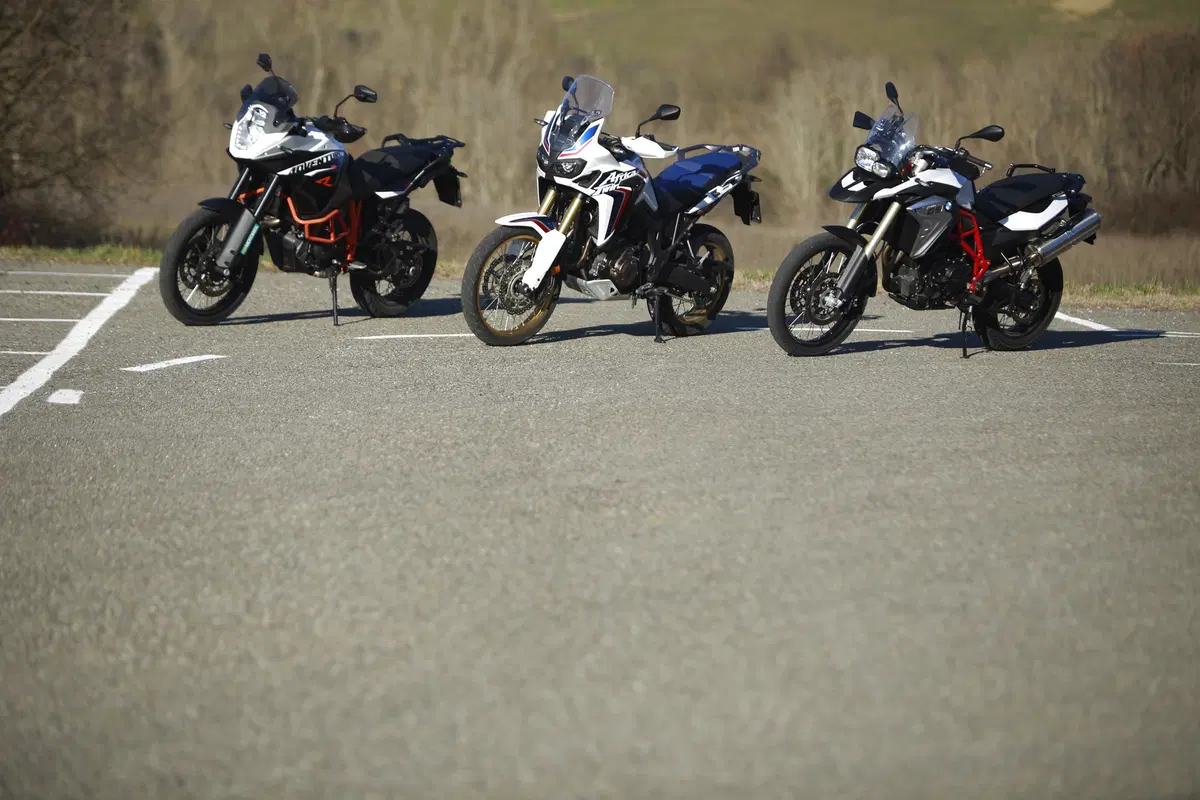 Honda Africa Twin CRF1000L vs BMW F800GS vs KTM 1190 ADV R (35)