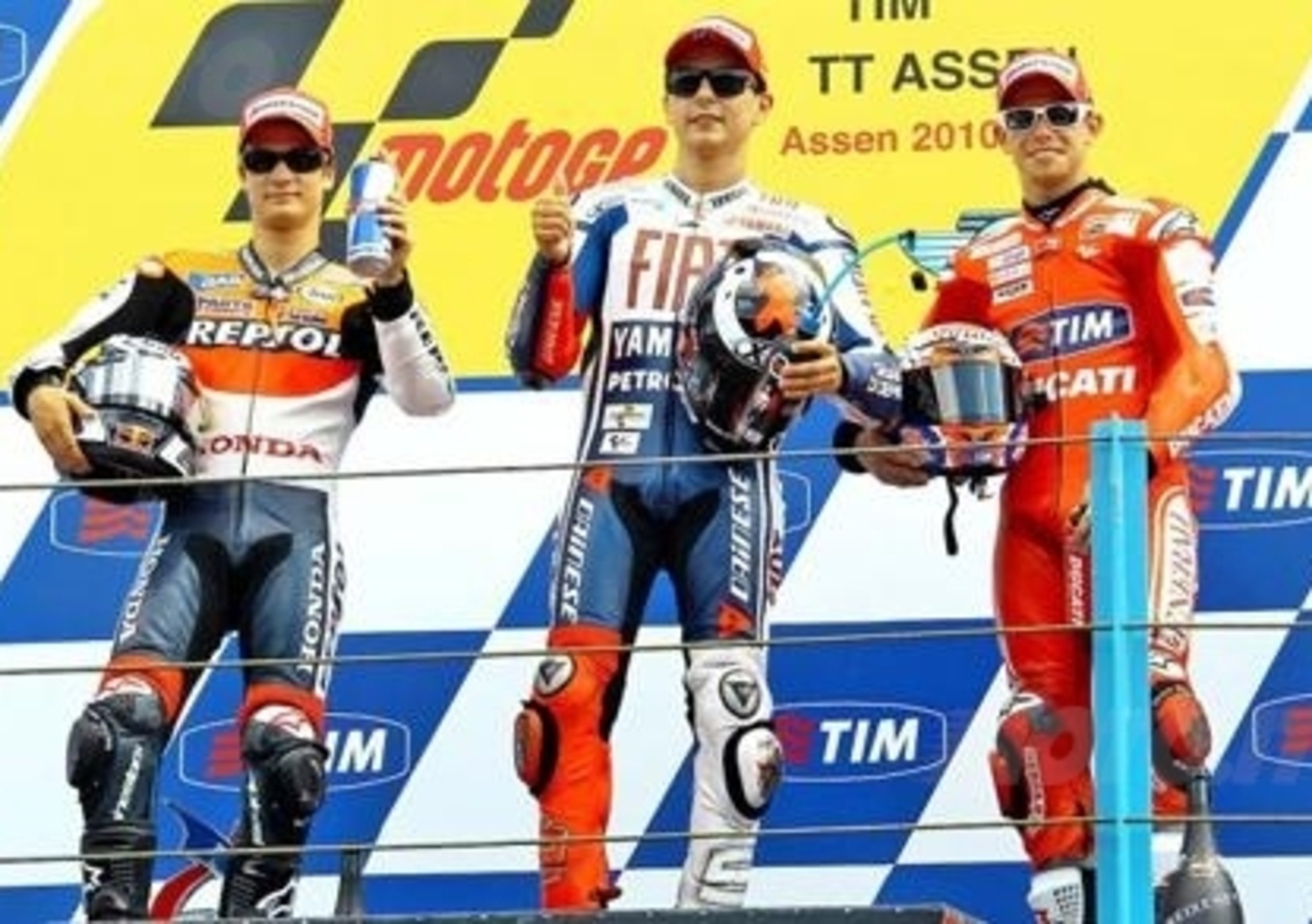 MotoGP, Lorenzo vince anche ad Assen