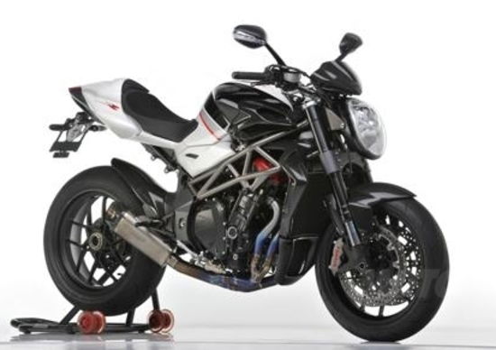 MV Agusta Corse presenta il kit Cannonball 