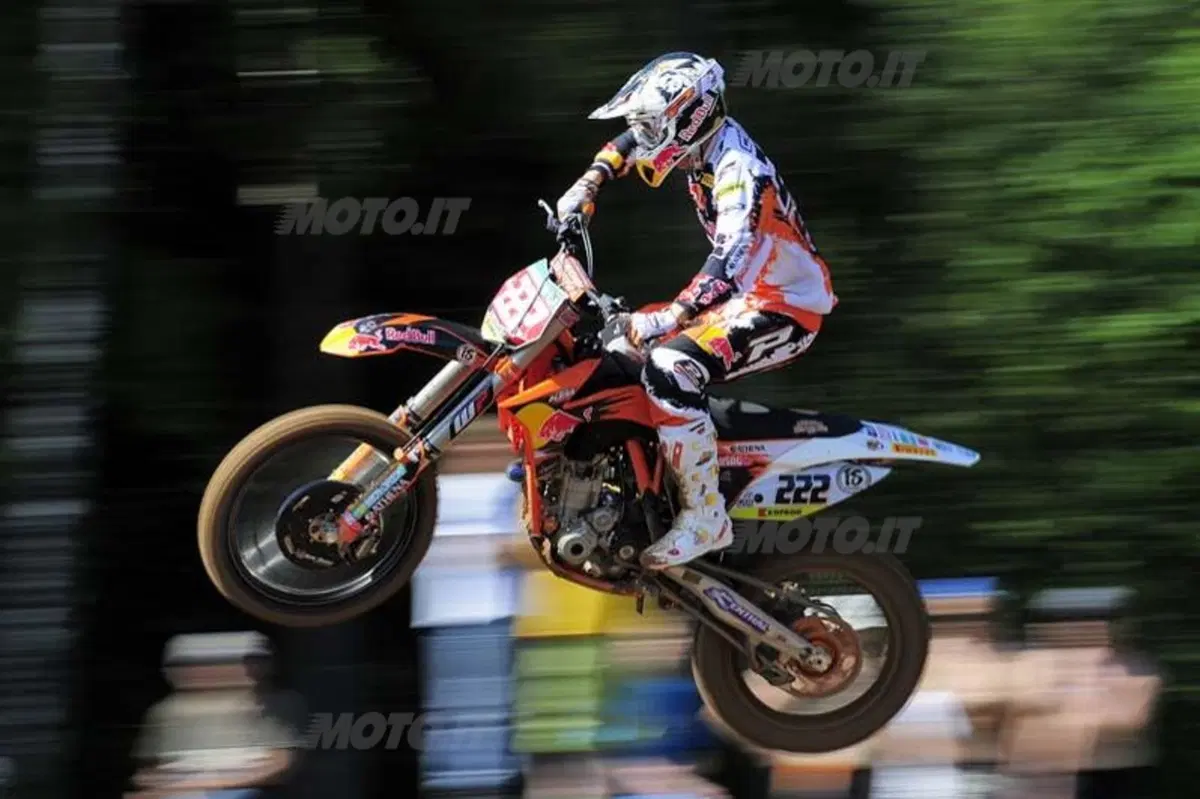 Le fotografie più spettacolari del GP di Lettonia (7)