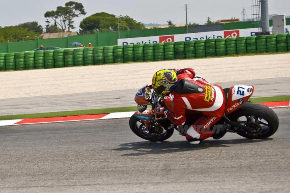 Moto.it in gara al ParkinGo Triumph di Misano. Ecco com'è andata! (2)