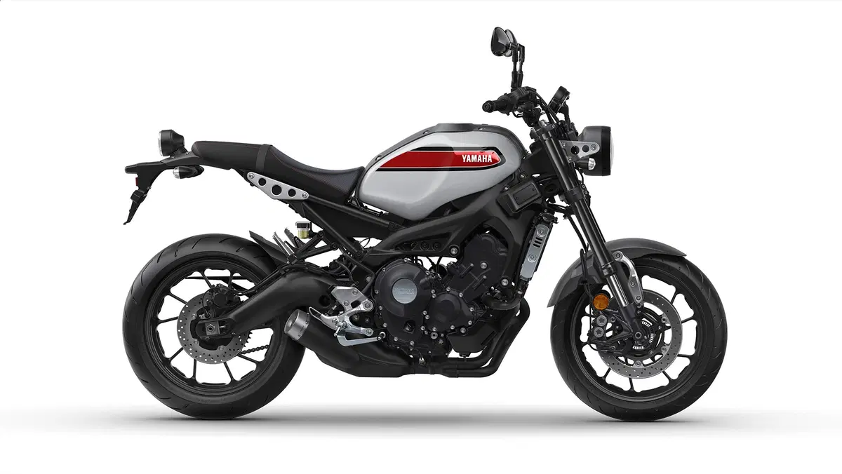 Yamaha XSR 700 e 900, FJR 1300 2019 (23)
