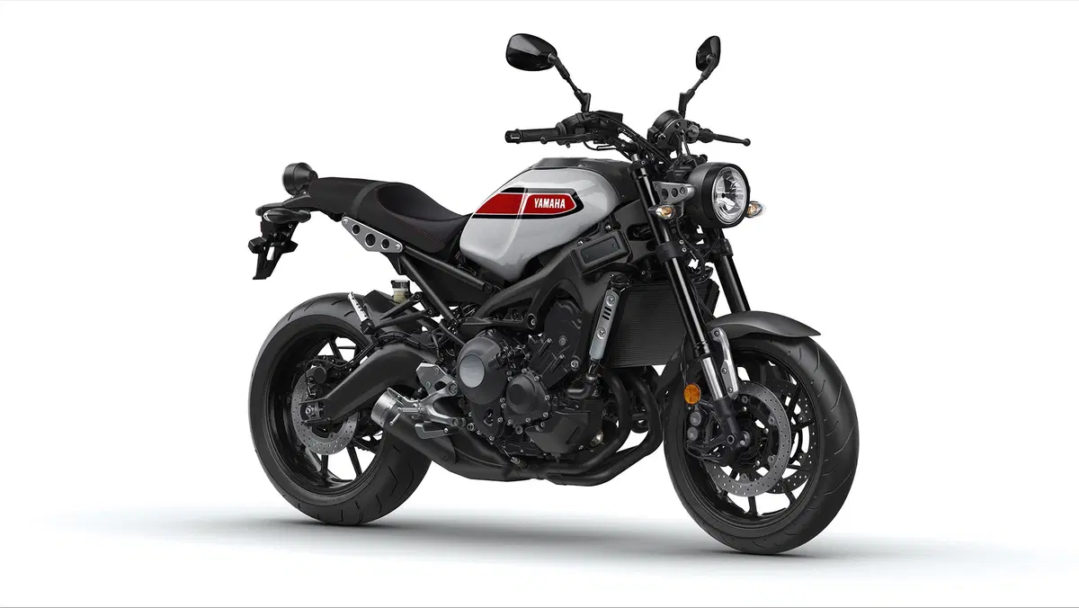 Yamaha XSR 700 e 900, FJR 1300 2019 (25)