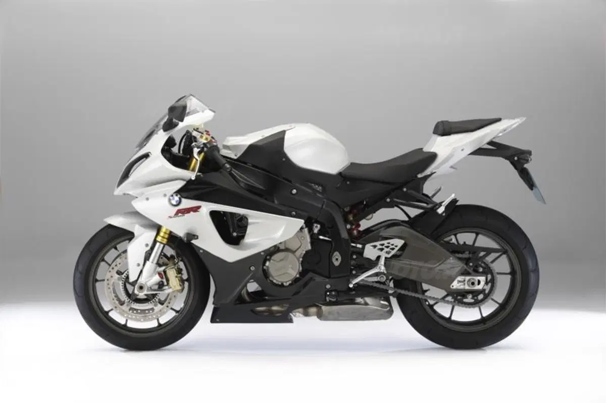 Nuovi colori per la gamma 2011 BMW
