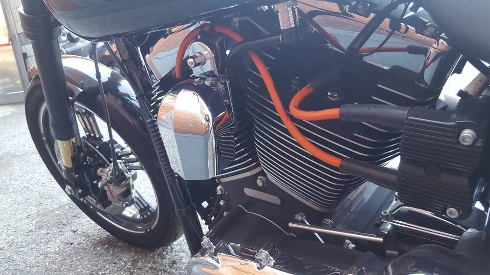 Harley-Davidson 1690 Super Glide Custom (2014) - FXDC (5)