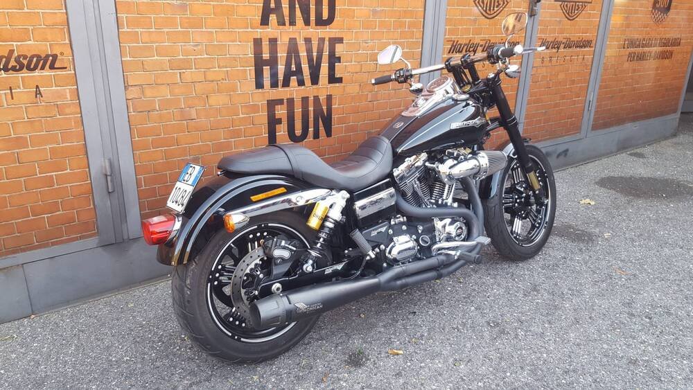 Harley-Davidson 1690 Super Glide Custom (2014) - FXDC (3)