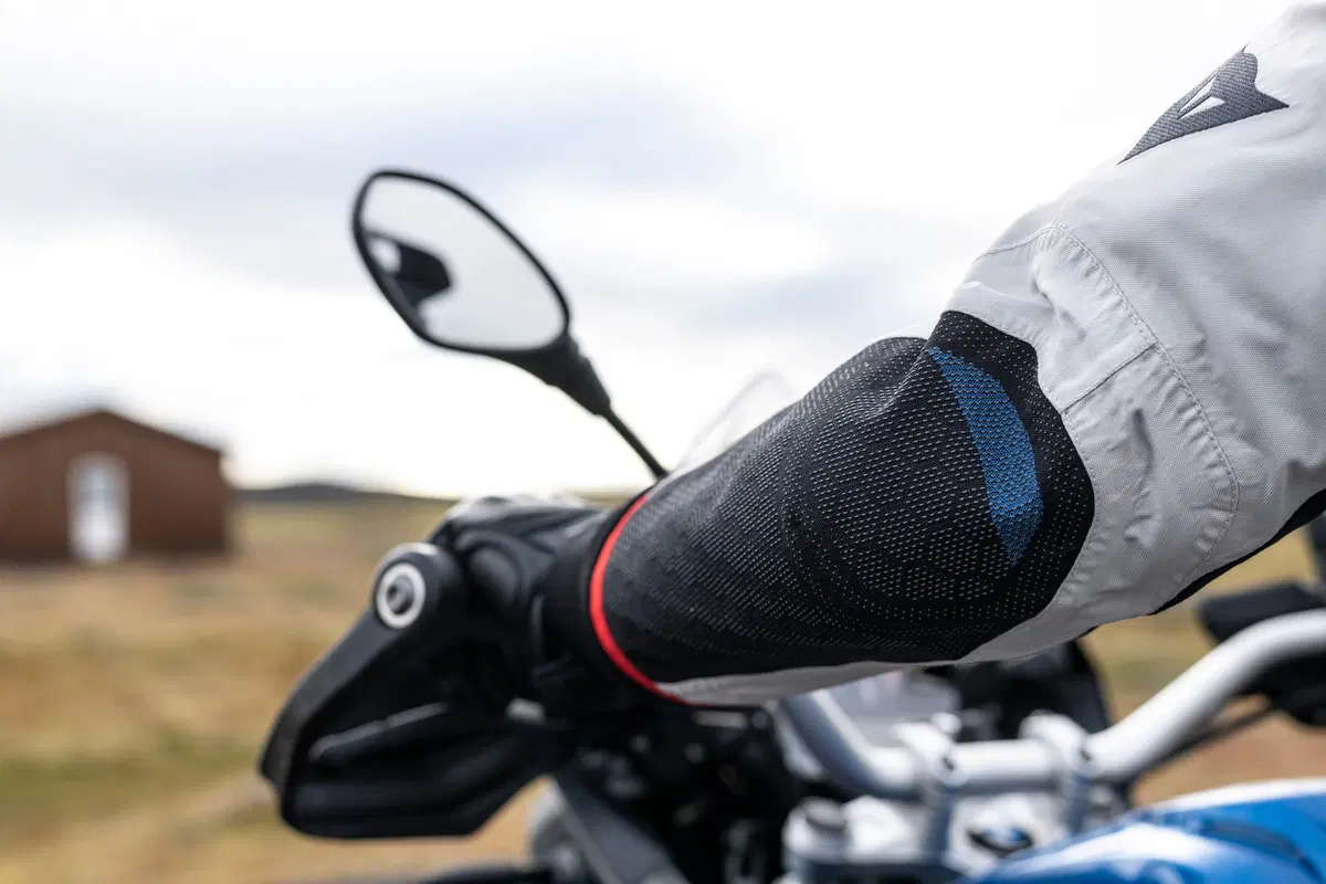 Alla scoperta dell’Islanda in moto con Dainese (6)