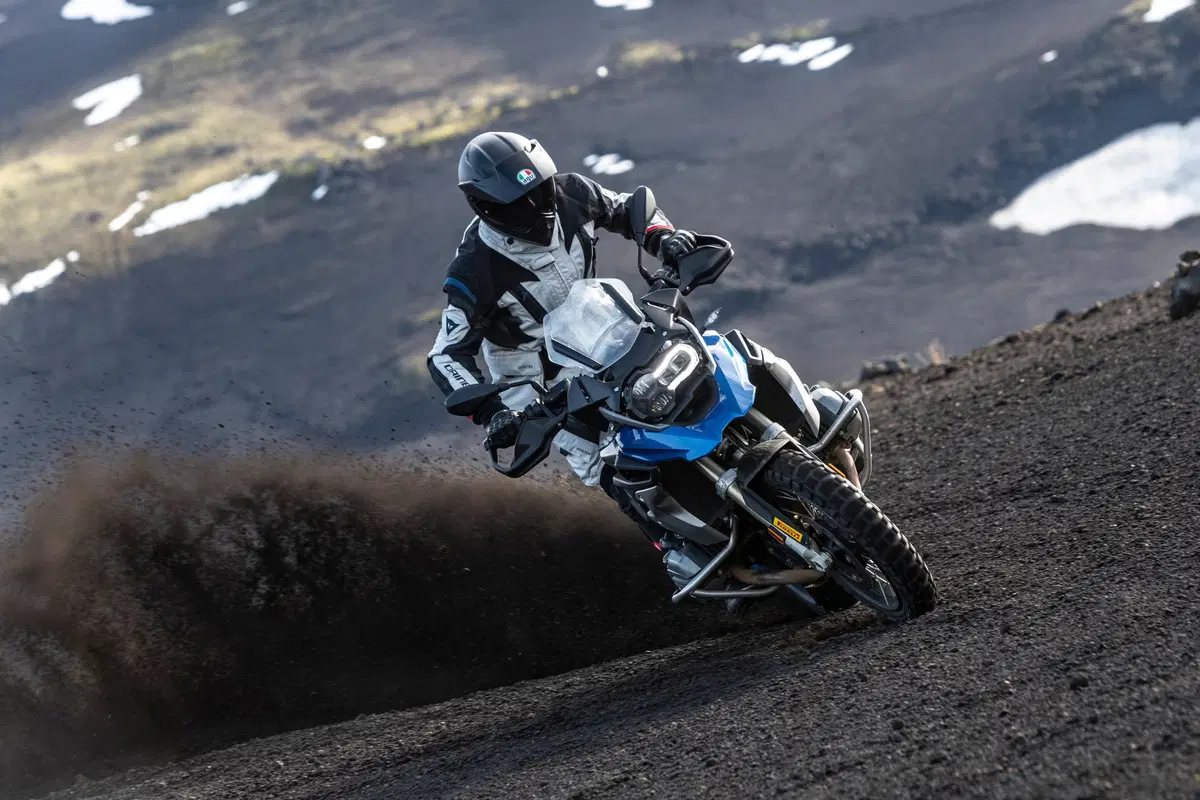 Alla scoperta dell’Islanda in moto con Dainese
