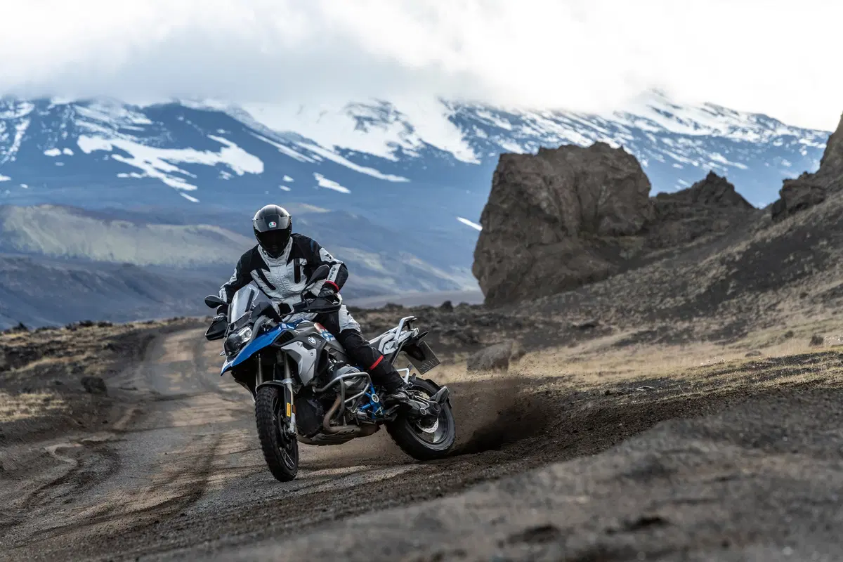 Alla scoperta dell’Islanda in moto con Dainese (3)