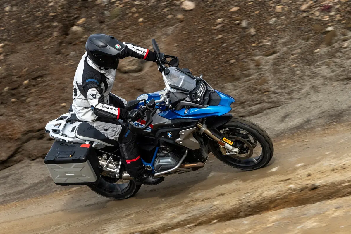 Alla scoperta dell’Islanda in moto con Dainese (16)