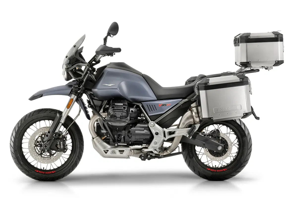 Moto Guzzi V85 TT arriva a Intermot Colonia (2)