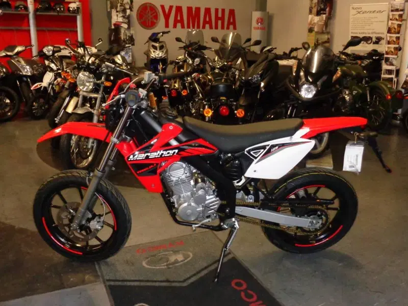 Rieju Marathon 125 Motard A.C. (2011 - 17) (3)