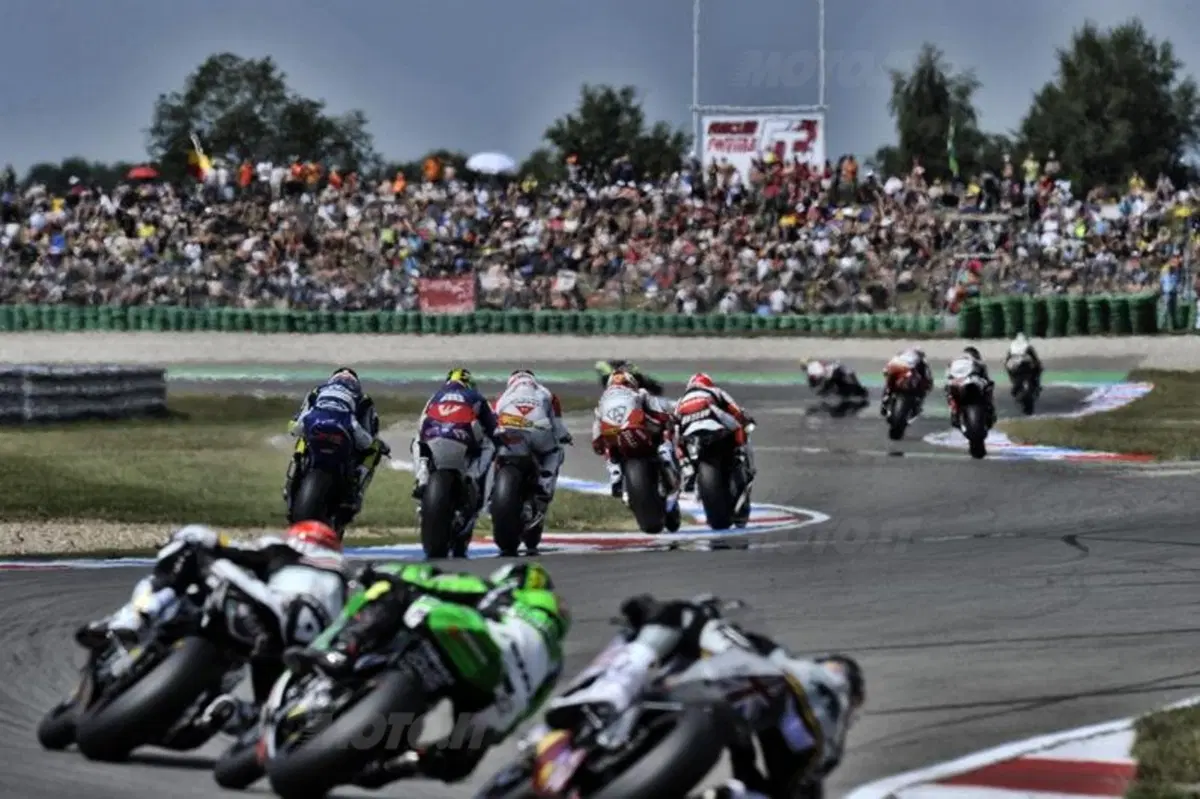MotoGP. Le foto inedite del GP di Assen (14)