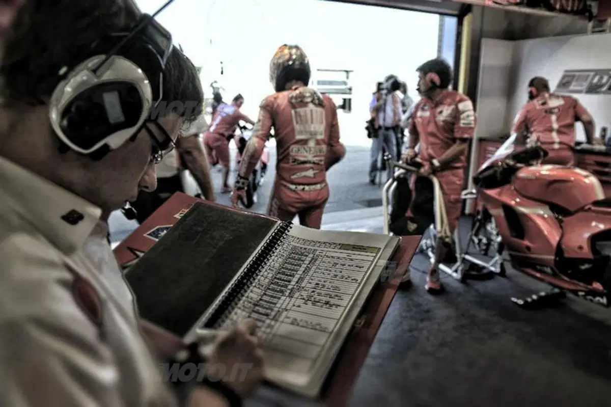 MotoGP. Le foto inedite del GP di Assen (17)