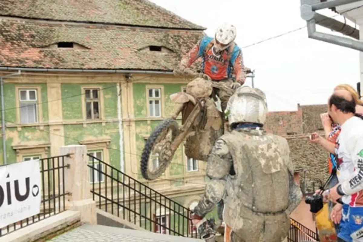 Chris Birch vince il Red Bull Romaniacs 2010 (3)
