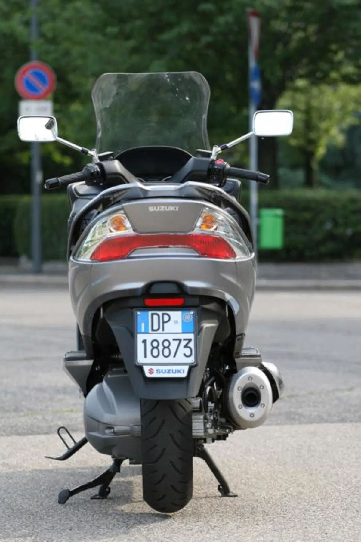 Suzuki Burgman 400 ABS  (18)