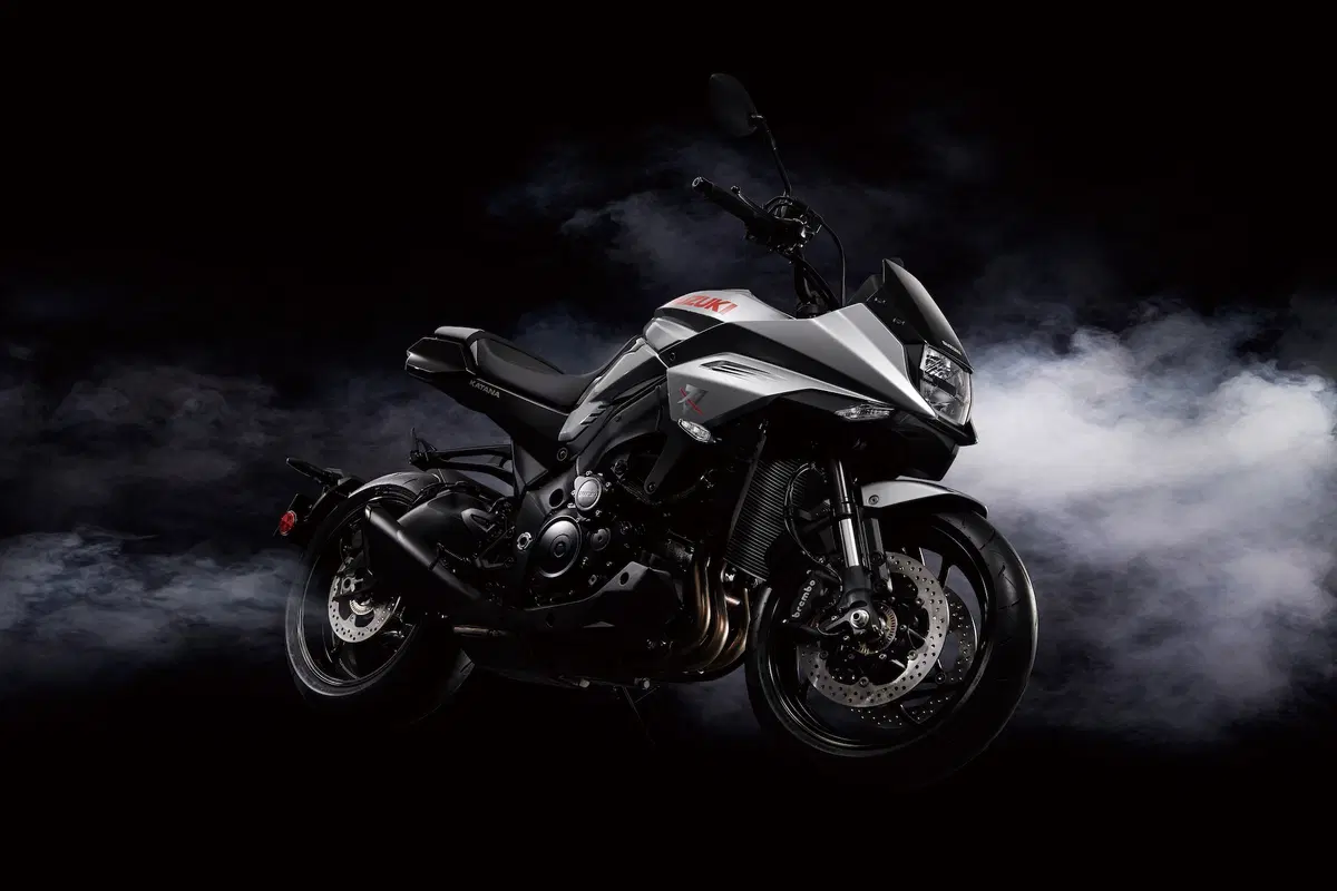 Intermot 2018: Suzuki Katana, foto e dati (11)