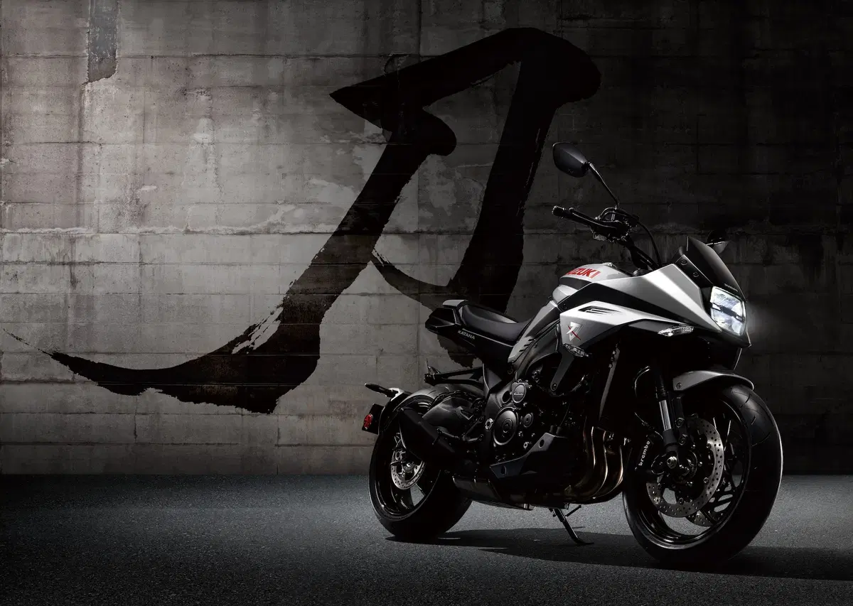 Intermot 2018: Suzuki Katana, foto e dati (15)