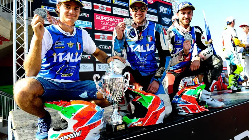 Maglia Azzurra. Supermoto delle Nazioni 2018. Argento all'Italia